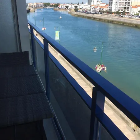 Vue Exceptionnelle Sur Chenal, Ocean, Baie Des Sables Apartman *